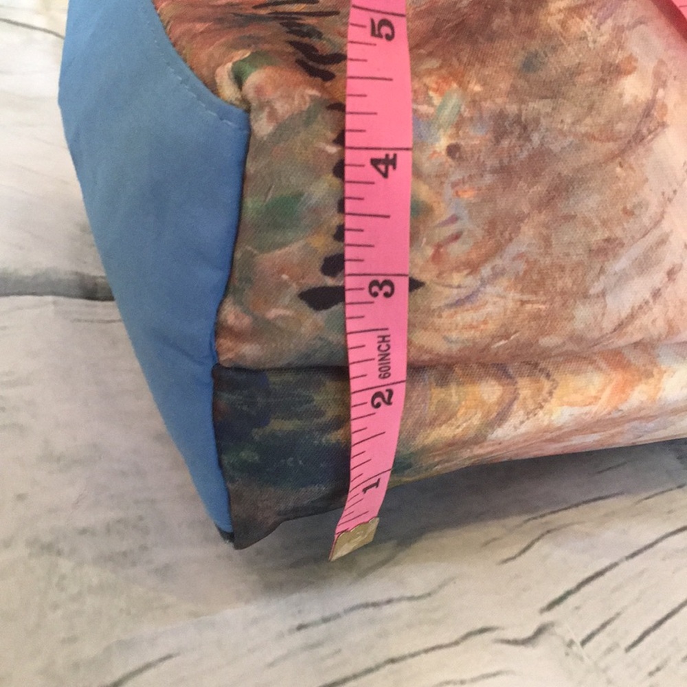 Claude Monet Tote View 6